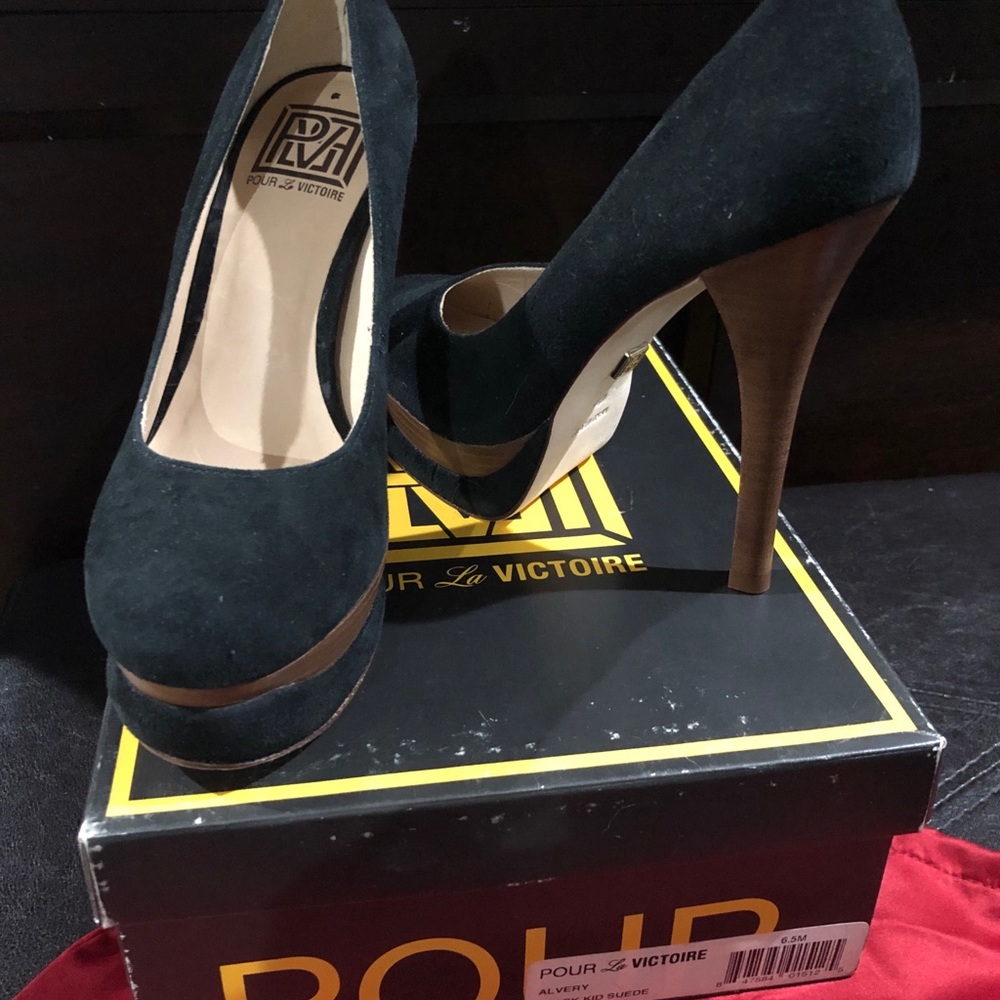 New in box. Pour La Victoire Shoes. Made in Brazil